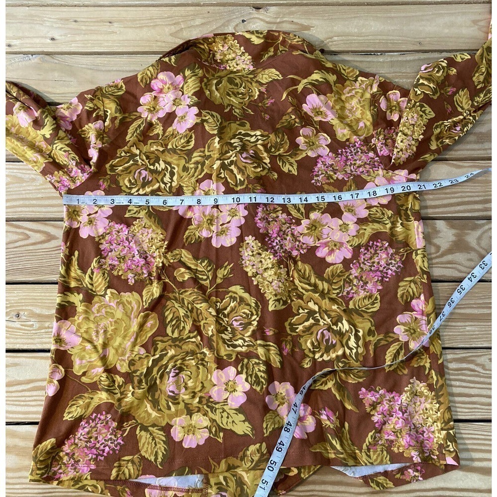 NEW Isaac Mizrahi Live Floral Pajama Sleep Set Size Medium Golden Button Front - Picture 6 of 12